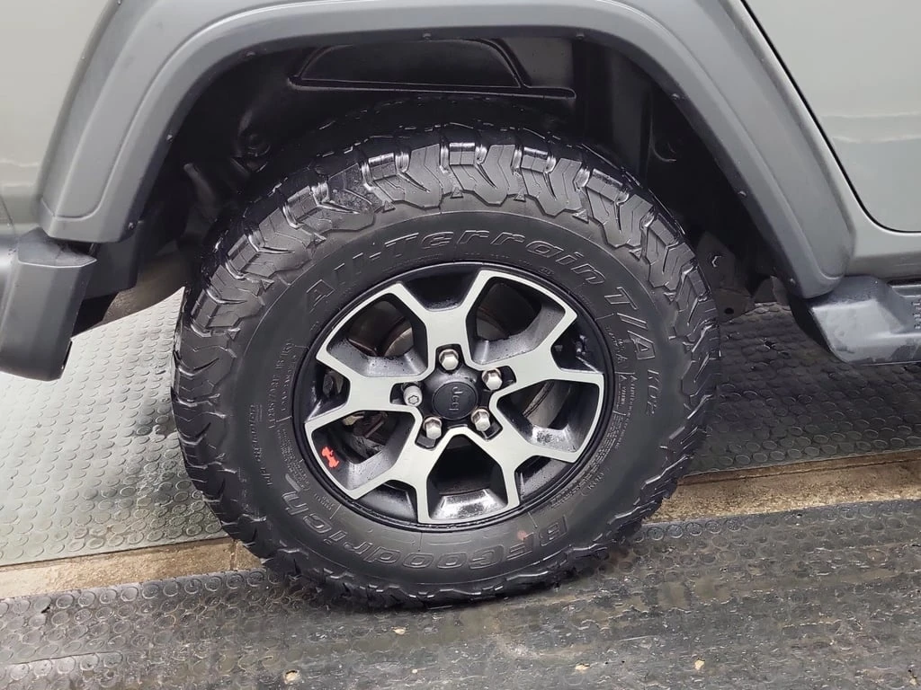 Jeep Wrangler SPORT * CARFAX * ФИНАНСИРАНЕ - изображение 6