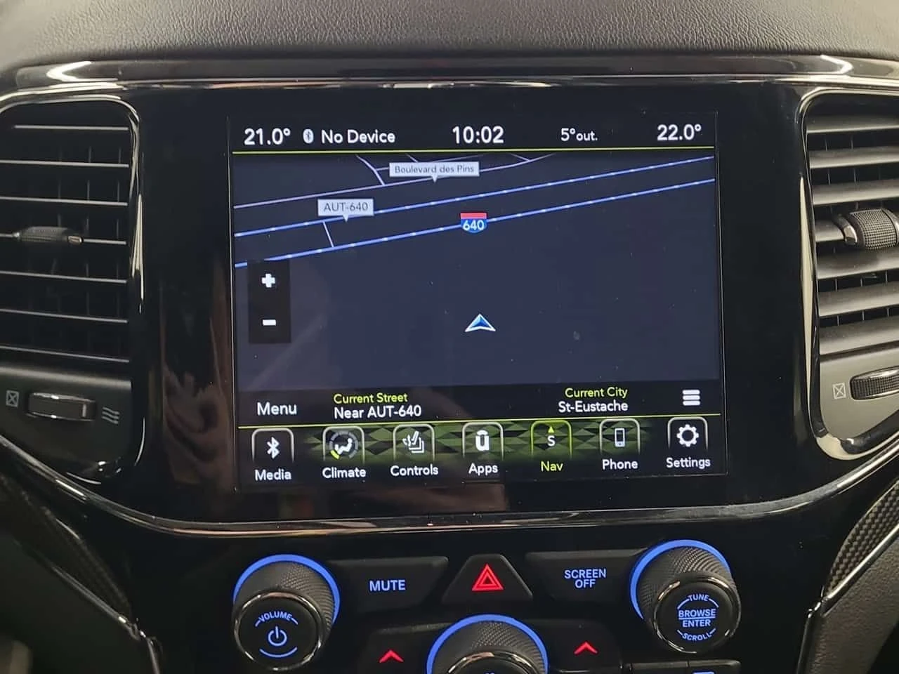 Jeep Grand cherokee SRT | DISTRONIC | ПАНОРАМА | ЧЕРНА АЛКАНТАРА| CRFX, снимка 12 - Автомобили и джипове - 53770589