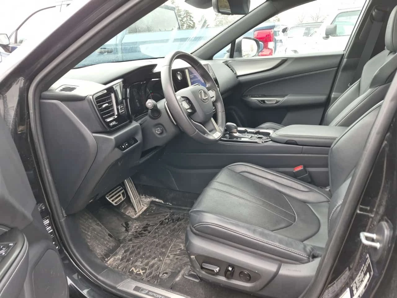 Lexus NX 350h F SPORT  CARFAX, снимка 5 - Автомобили и джипове - 53914806