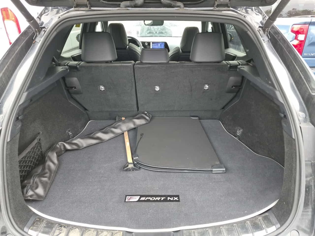 Lexus NX 350h F SPORT  CARFAX, снимка 14 - Автомобили и джипове - 53914806