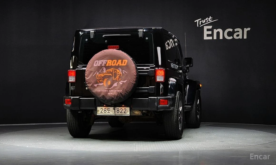 Jeep Wrangler, снимка 4 - Автомобили и джипове - 53961610