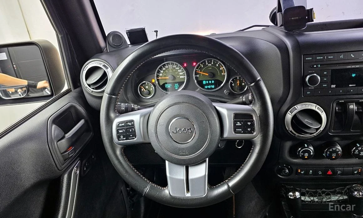 Jeep Wrangler, снимка 13 - Автомобили и джипове - 53961610