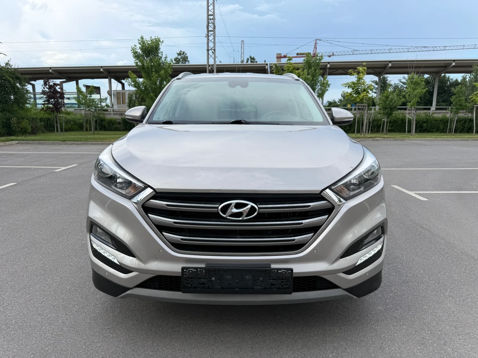 Hyundai Tucson * 1.7CRDI* AVTOMAT* PODGREV* NAVI* CAMERA* 130000K | Mobile.bg � ����������� 2