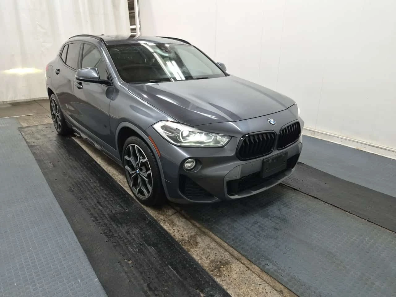 BMW X2 * XDRIVE28I * АВОКРЕДИТ БЕЗ ПЪРВОНАЧАЛНА ВНОСКА* , снимка 2 - Автомобили и джипове - 55595577