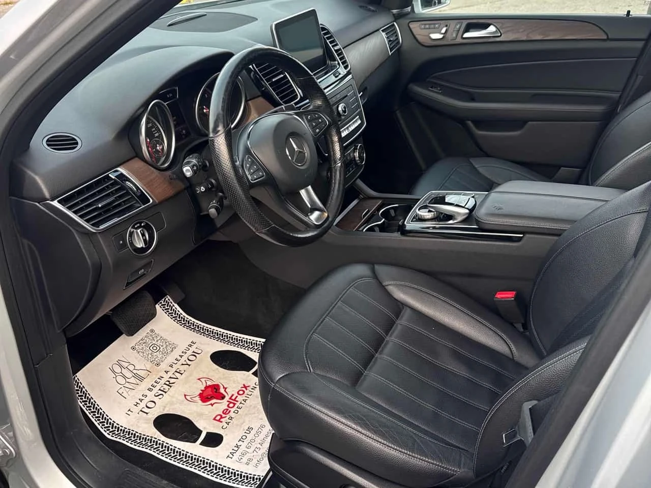 Mercedes-Benz GLE 350 d / Harman Kardon / 360 / Carfax / Автокредит , снимка 5 - Автомобили и джипове - 56199477