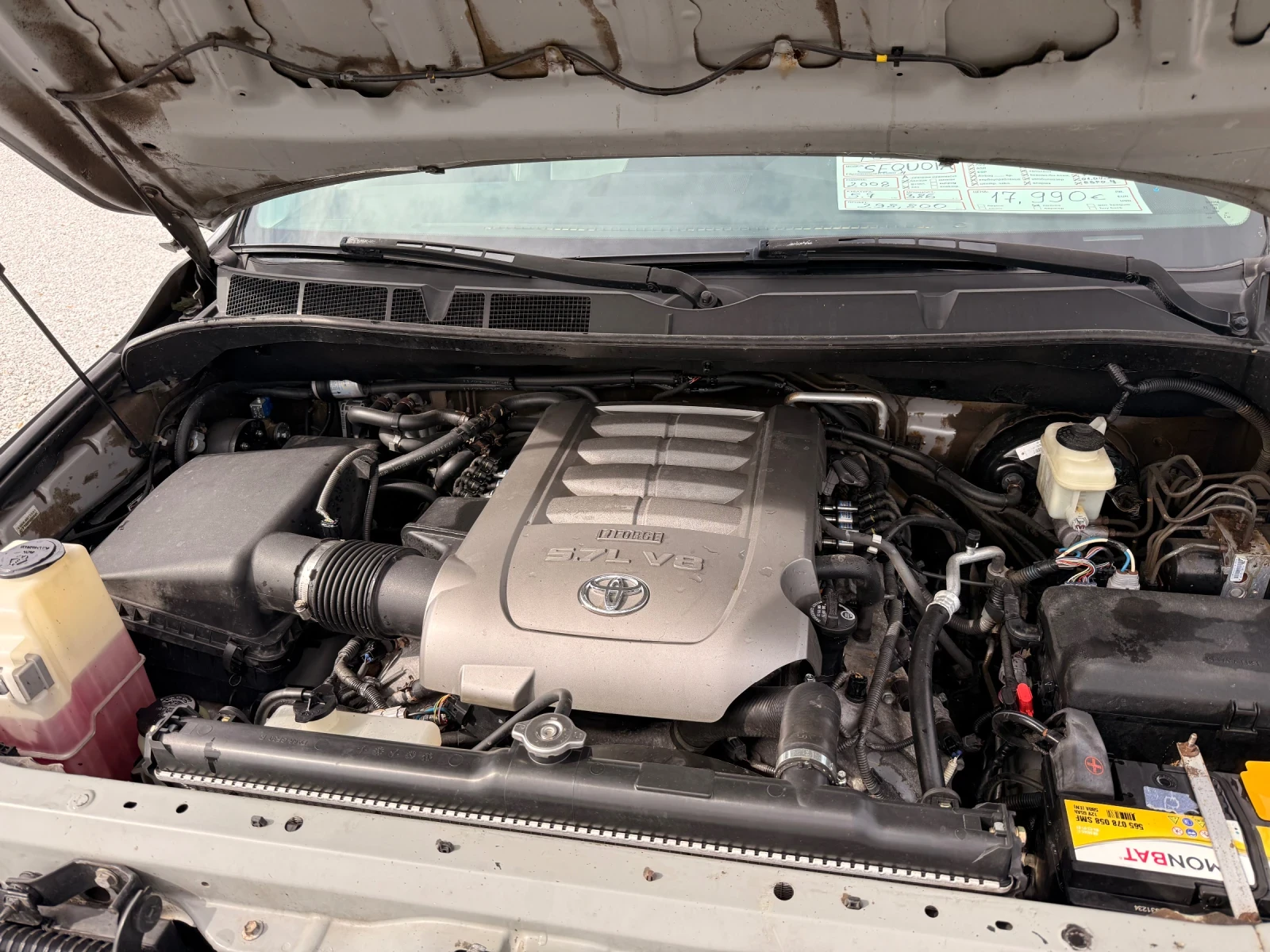 Toyota Sequoia 5, 7 i PLATINUM ГАЗ, снимка 17 - Автомобили и джипове - 56288455
