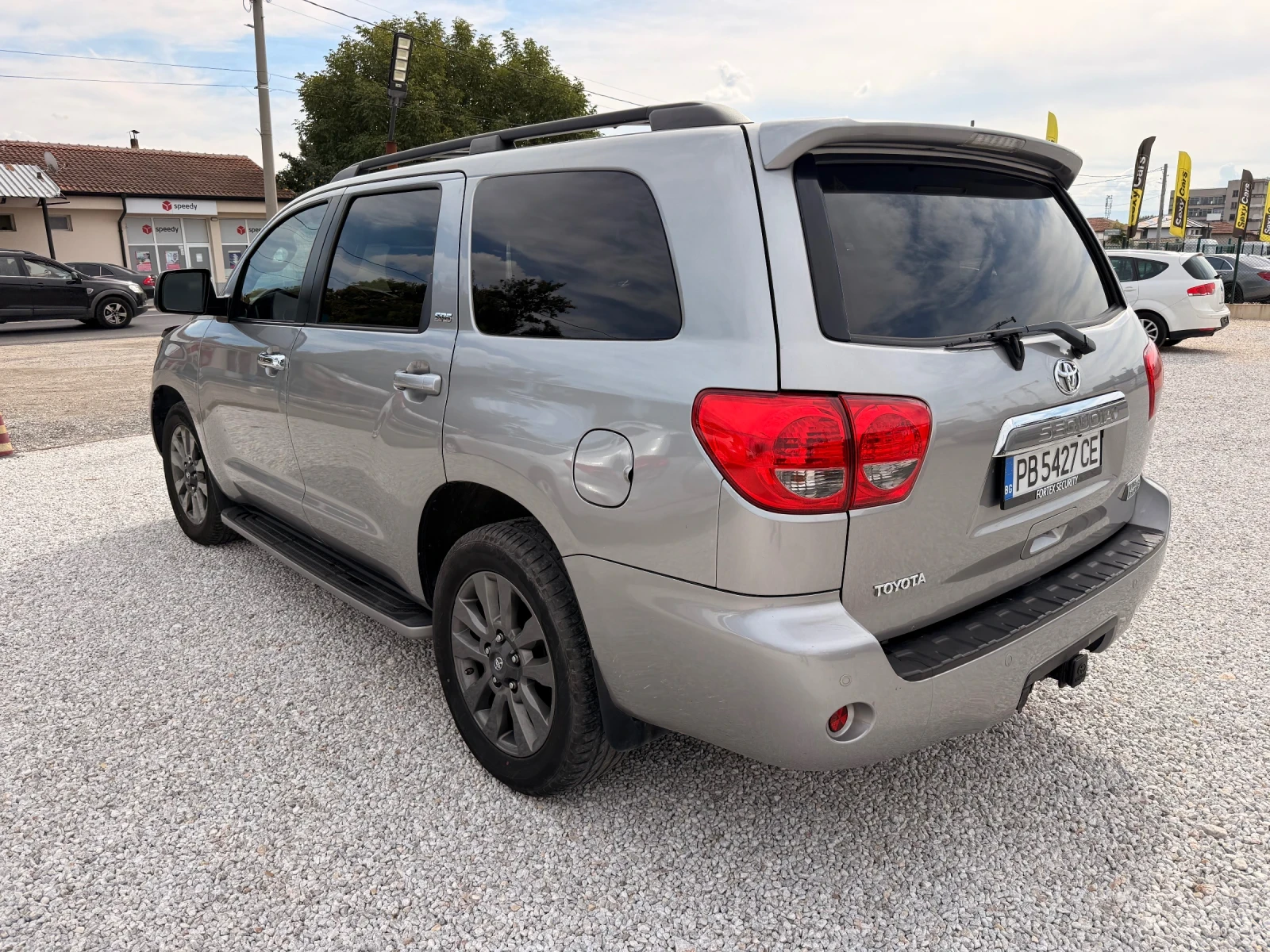 Toyota Sequoia 5, 7 i PLATINUM ГАЗ, снимка 5 - Автомобили и джипове - 56288455