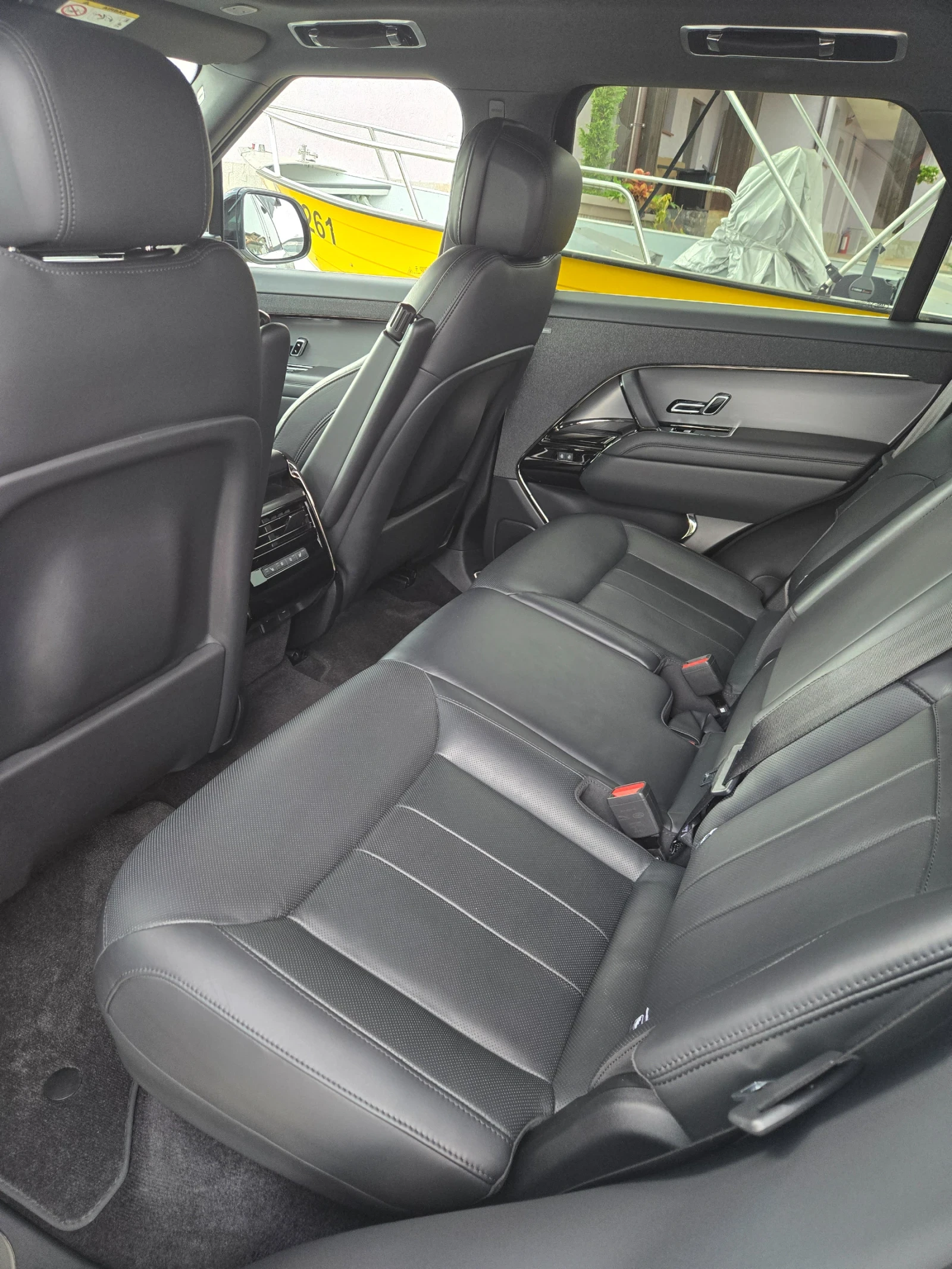 Land Rover Range Rover Sport DYNAMIC SE D300, снимка 9 - Автомобили и джипове - 56316101