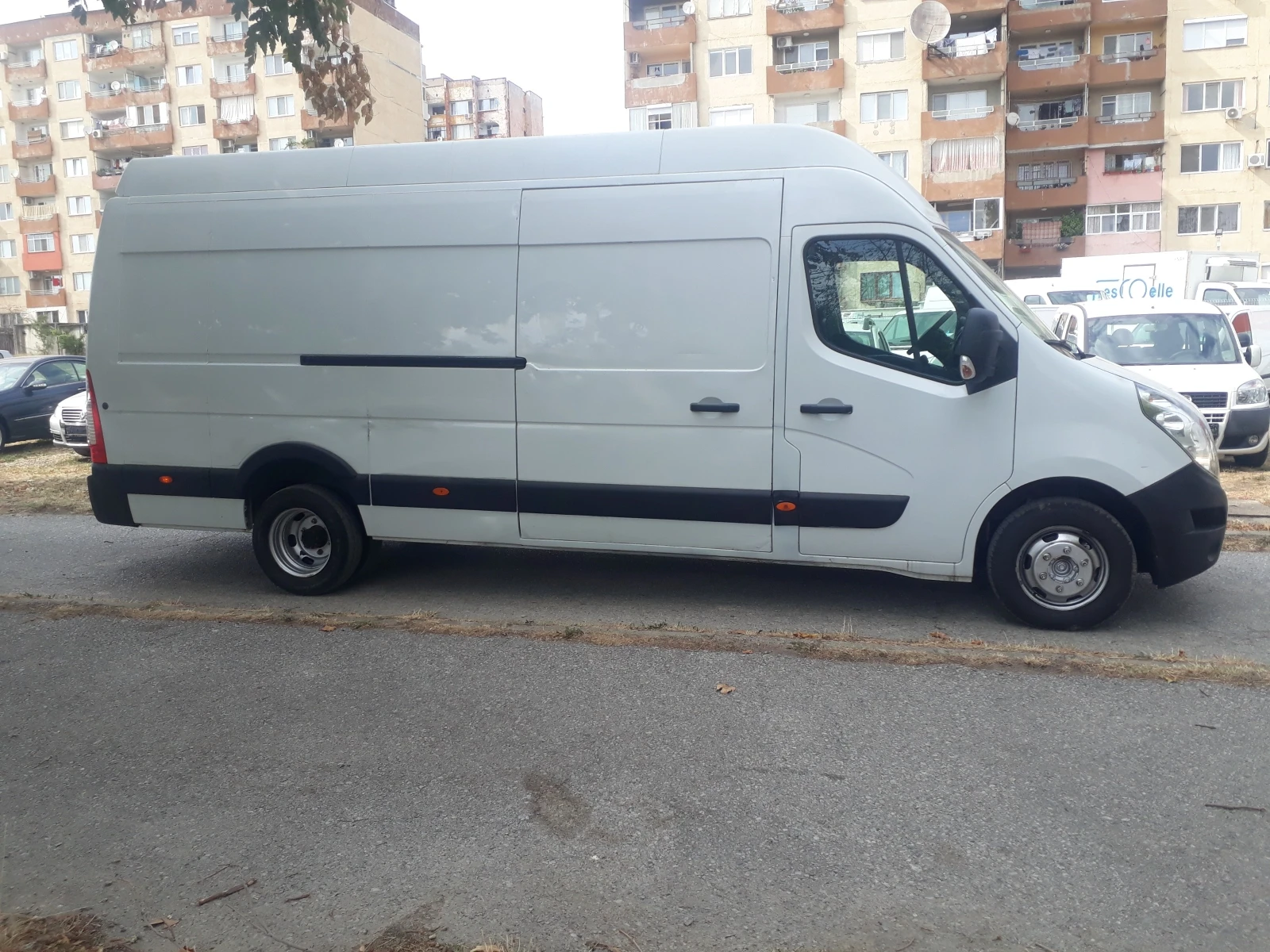 Renault Master 2.3 dci клима Б категория - изображение 2