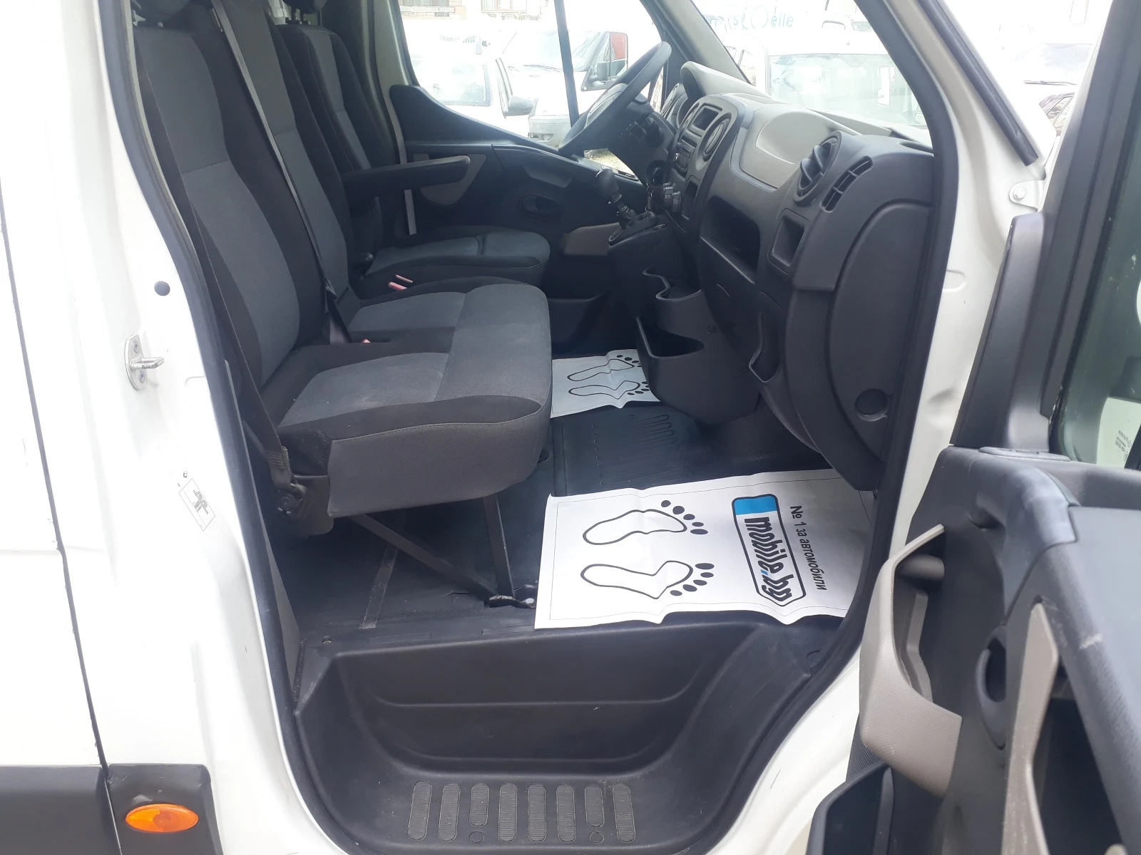 Renault Master 2.3 dci клима Б категория - изображение 10