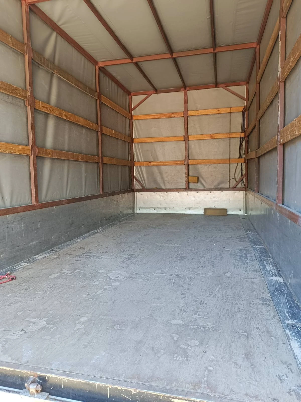 Mercedes-Benz 312  - изображение 4