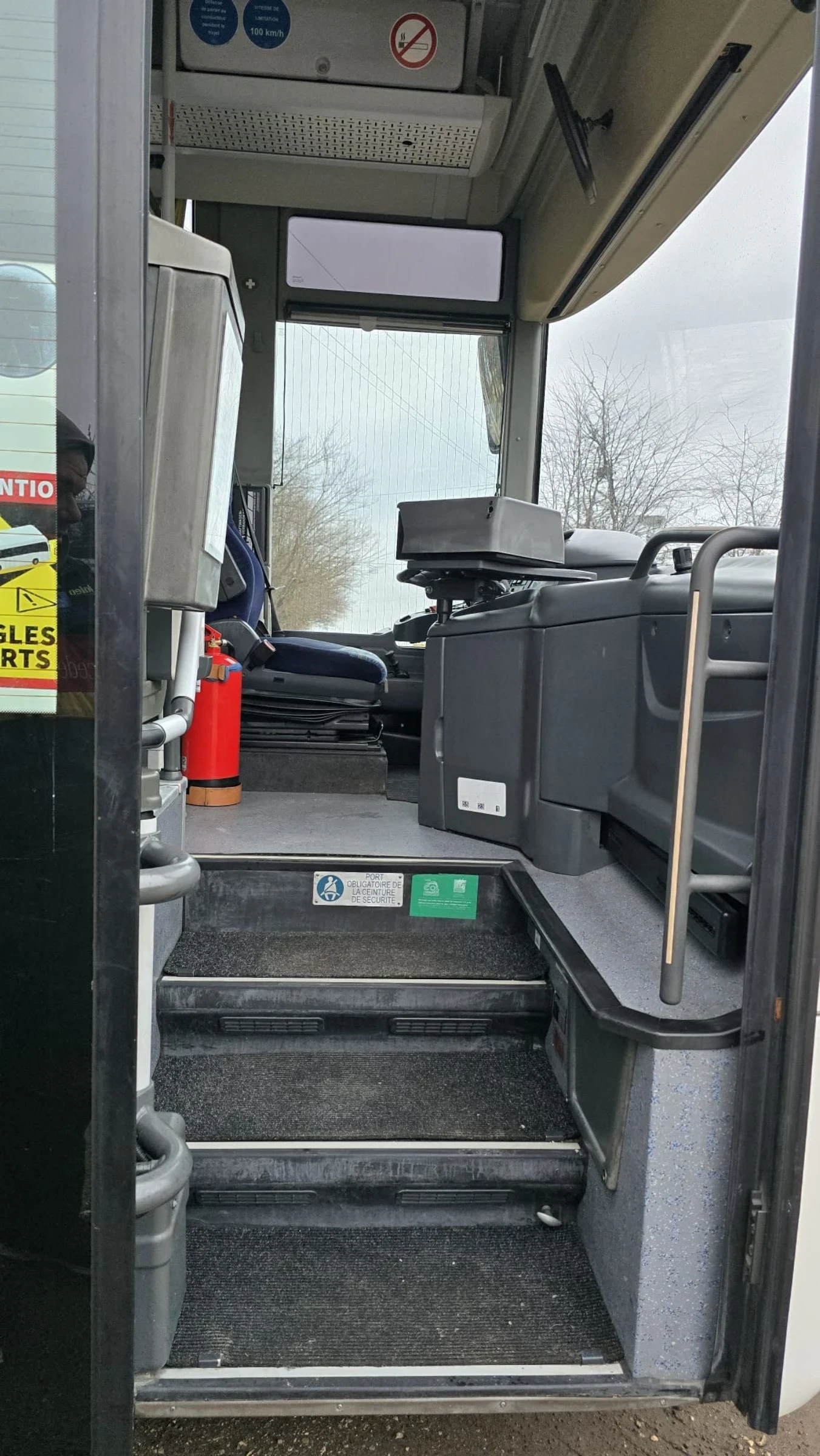 Mercedes-Benz Integro, снимка 9 - Бусове и автобуси - 53944733