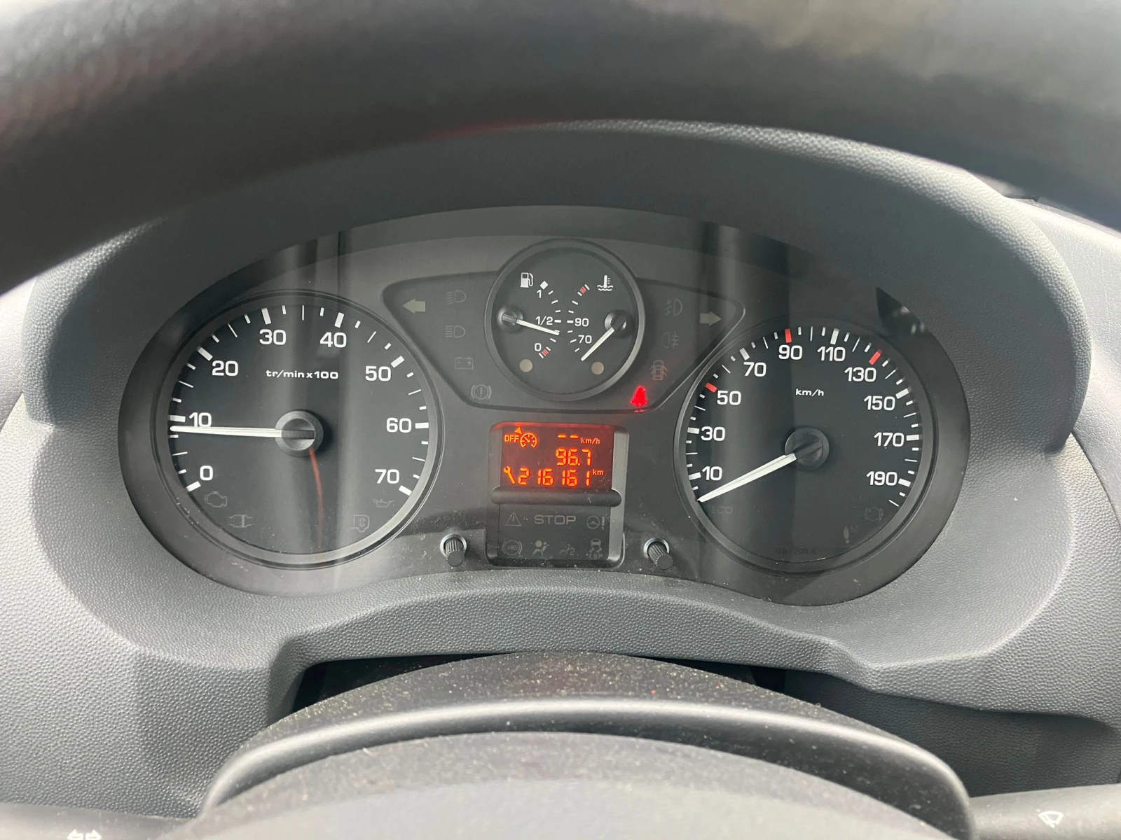 Toyota Proace 1.6D L2H 1 Aspiration, снимка 6 - Бусове и автобуси - 53977942