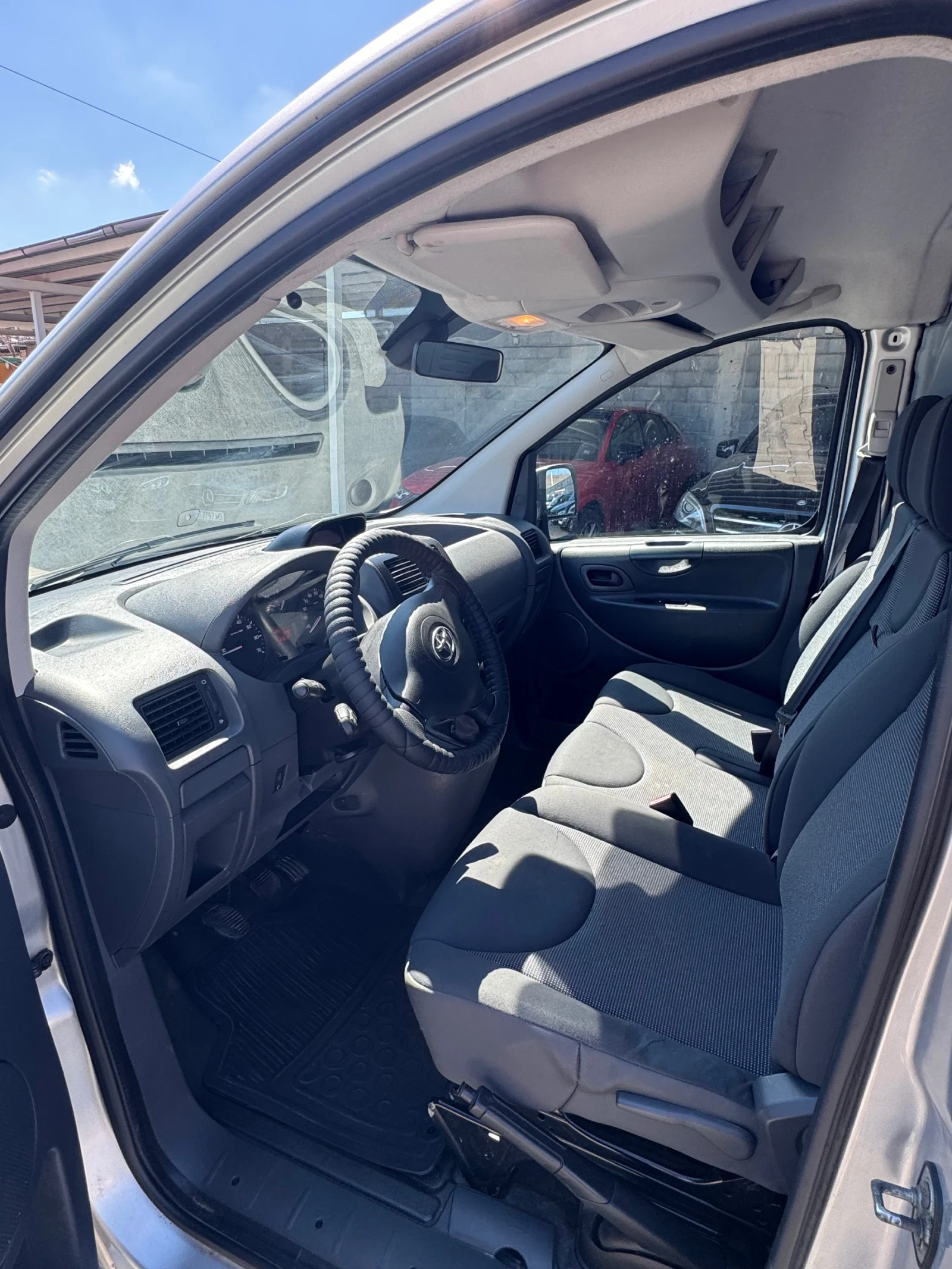 Toyota Proace 1.6D L2H 1 Aspiration, снимка 10 - Бусове и автобуси - 53977942
