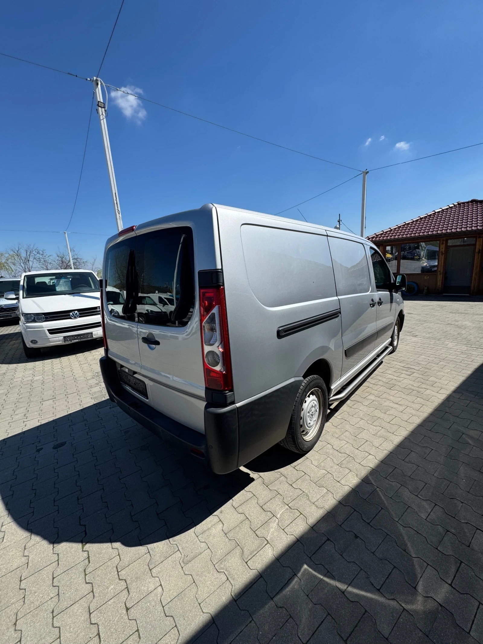 Toyota Proace 1.6D L2H 1 Aspiration, снимка 7 - Бусове и автобуси - 53977942