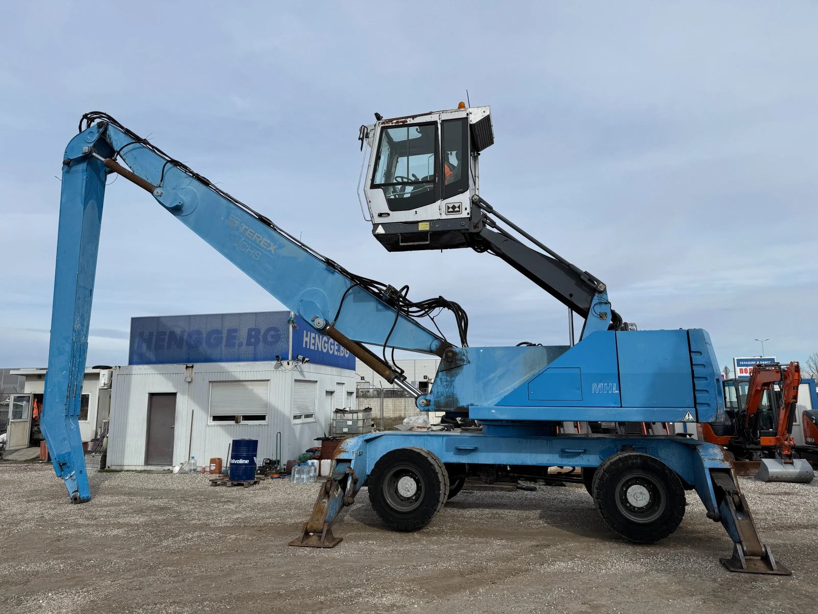 ����� Fuchs MHL 350 | Mobile.bg � ����������� 2