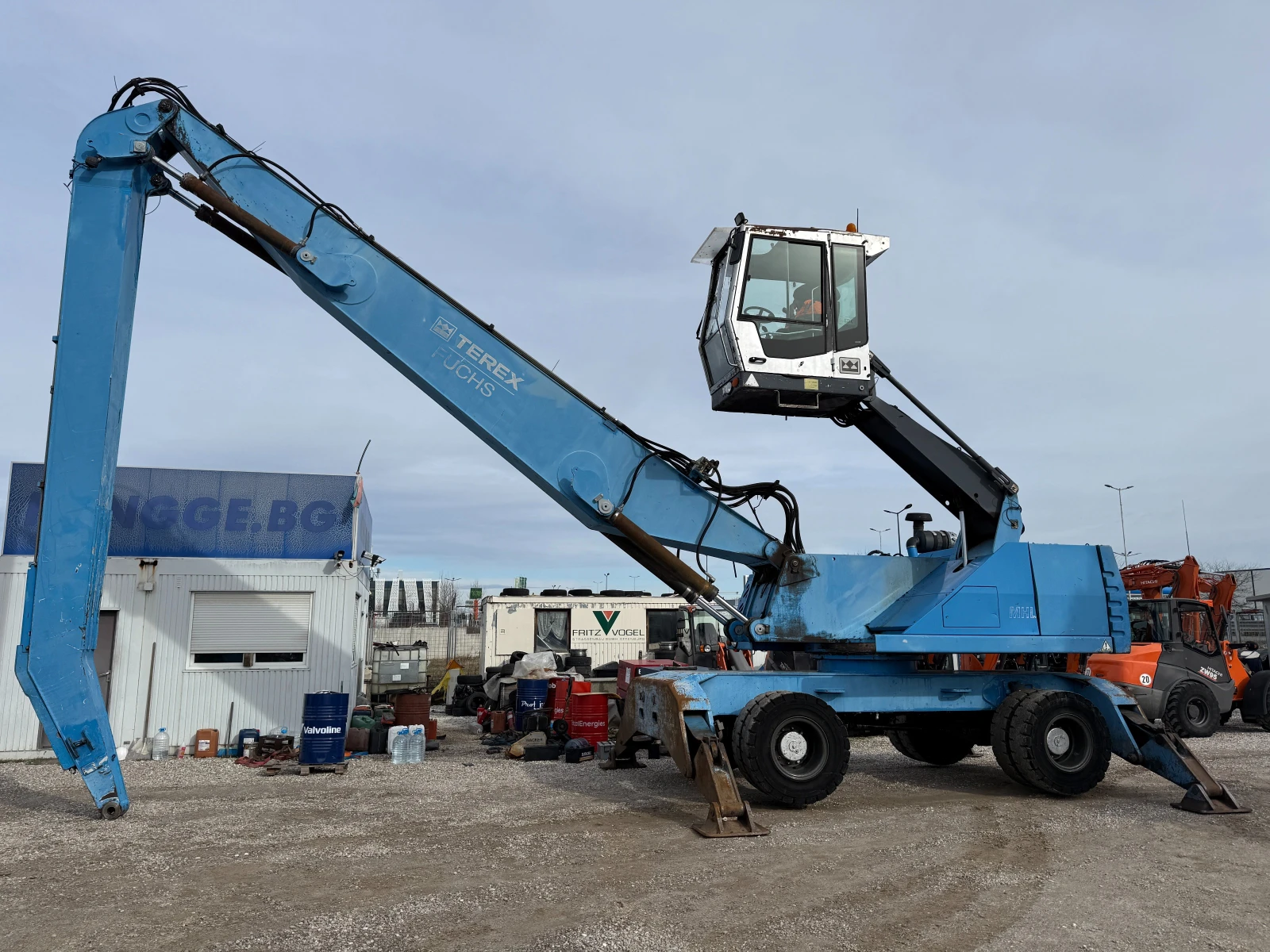 ����� Fuchs MHL 350 | Mobile.bg � ����������� 14