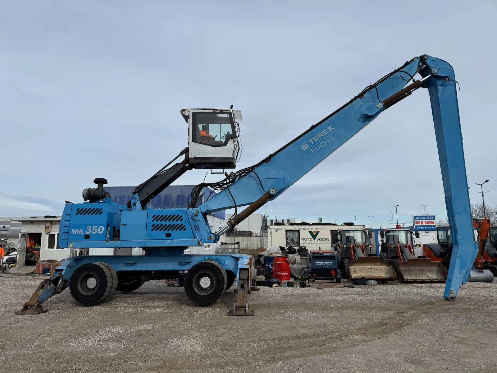 ����� Fuchs MHL 350 | Mobile.bg � ����������� 3