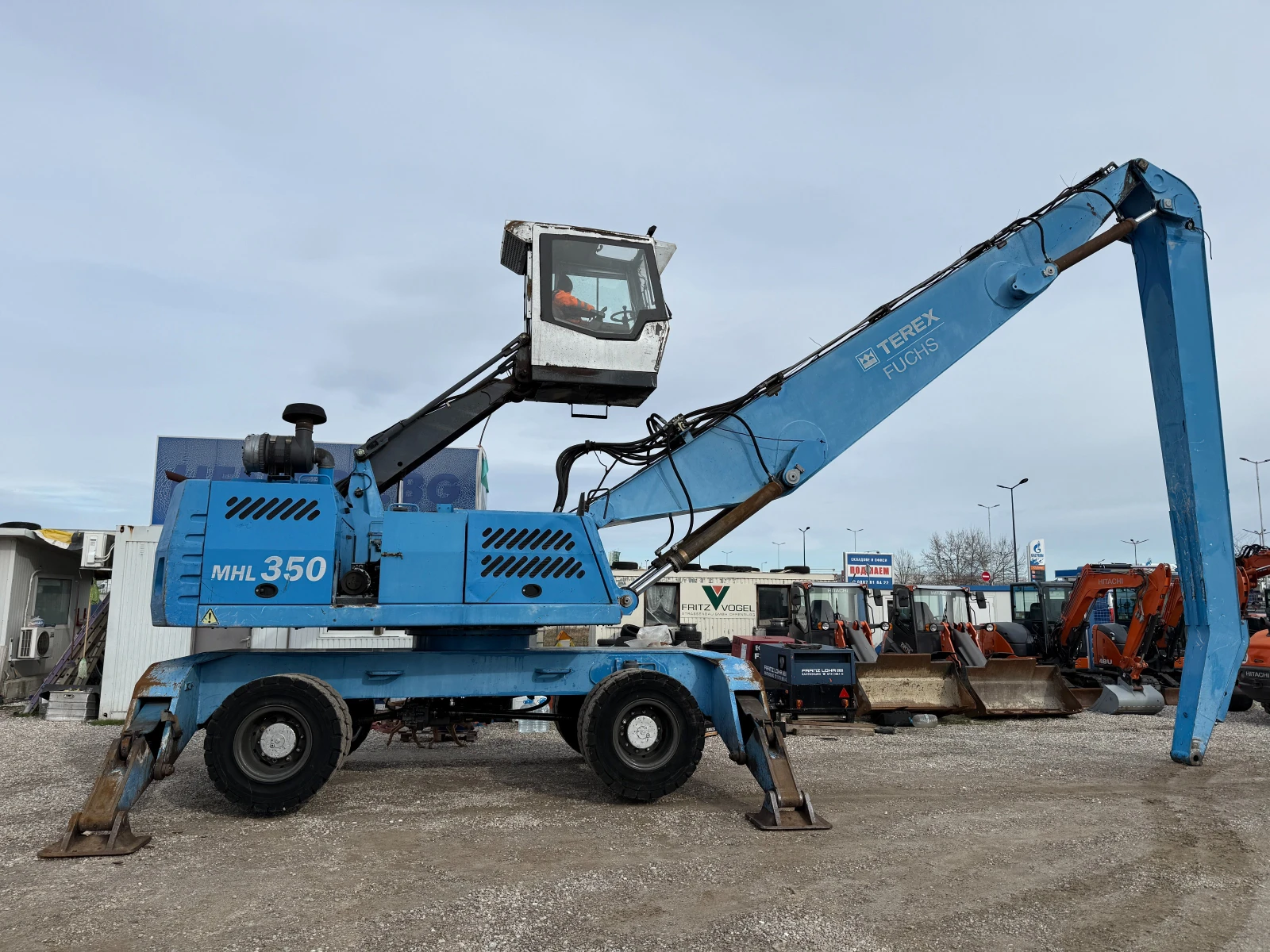 ����� Fuchs MHL 350 | Mobile.bg � ����������� 4