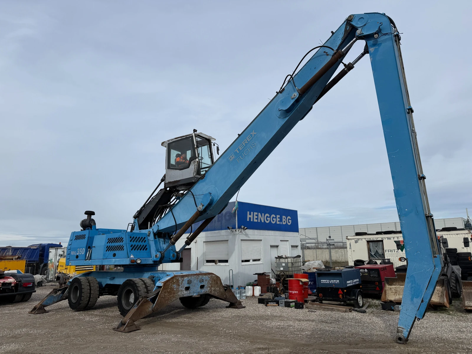 ����� Fuchs MHL 350 | Mobile.bg � ����������� 9