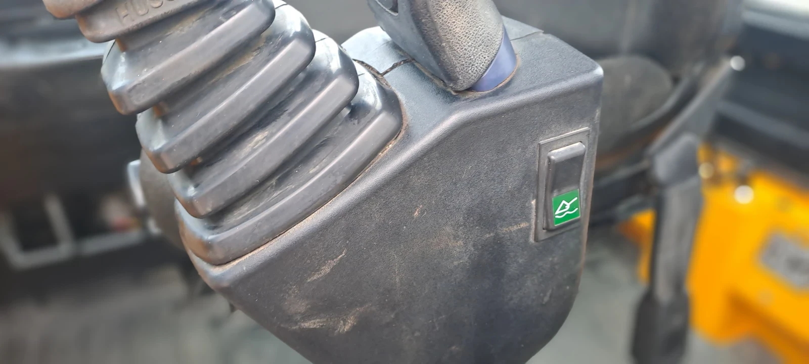 ����� JCB 1CXT | Mobile.bg � ����������� 6