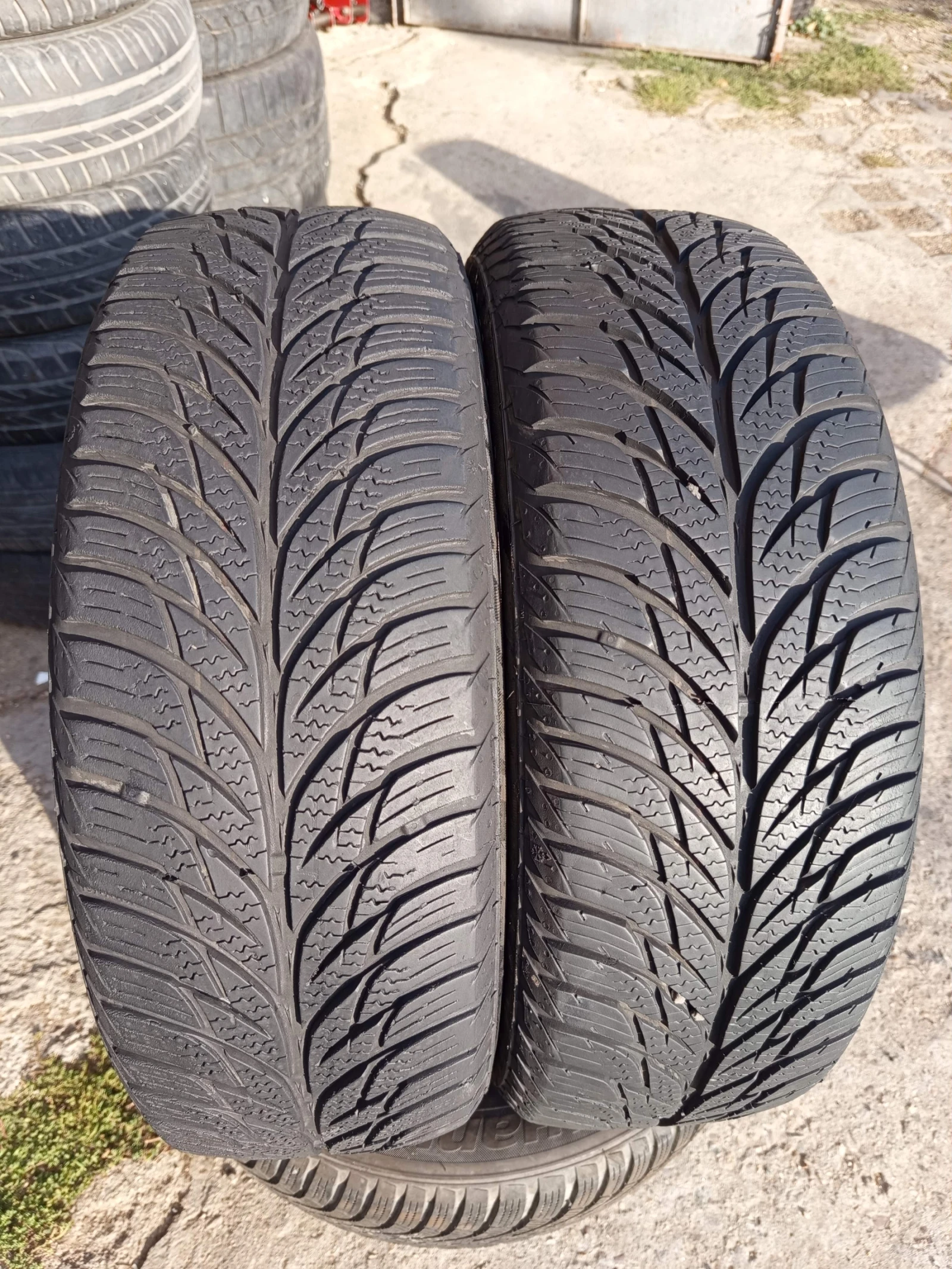 Гуми Зимни 185/60R15