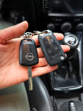 Opel Astra GTC, снимка 5