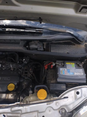 Opel Meriva Металик, снимка 13