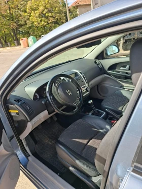 Kia Ceed, снимка 5