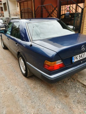 Mercedes-Benz 124 200Е, снимка 8