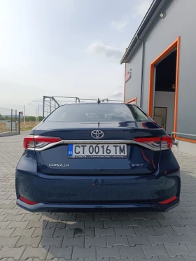 Toyota Corolla Executive Hybrid, снимка 4