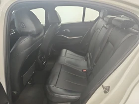 BMW 330 * CARFAX * АВТО КРЕДИТ * ЦЕНА ДО БГ! - 46999 лв. - 28508768 12