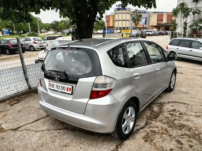 Honda Jazz 1.4i!ШВЕЙЦАРИЯ! ТОП! , снимка 4 - Автомобили и джипове - 45396464