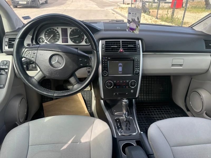 Mercedes-Benz B 200 2.0 benzin, снимка 10 - Автомобили и джипове - 46472484