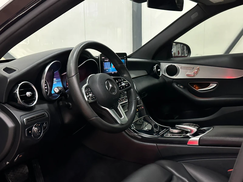 Mercedes-Benz C 300 * FACE* DISTR* ПАНОРАМА* МЪРТВИ ТОЧКИ* , снимка 9 - Автомобили и джипове - 47146529