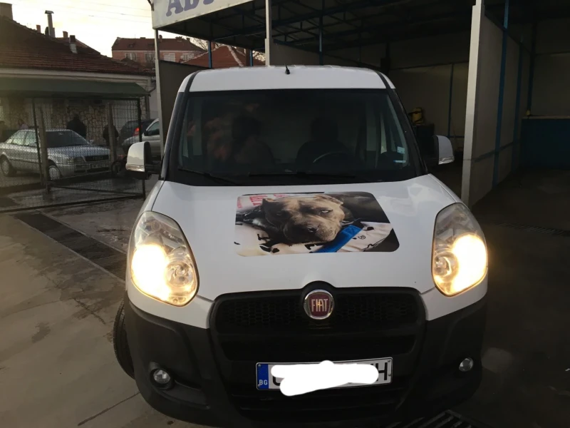 Fiat Doblo Фабричен метан, снимка 1 - Автомобили и джипове - 48063400