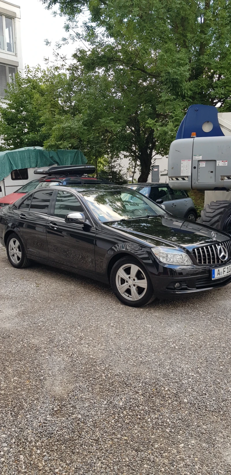 Mercedes-Benz C 180, снимка 2 - Автомобили и джипове - 48494362