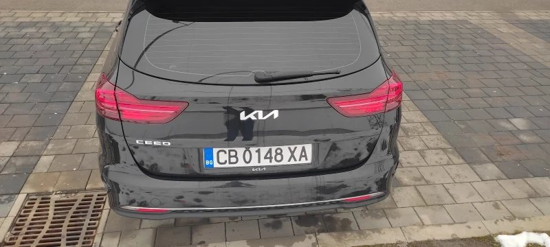 Kia Ceed Executive, снимка 4 - Автомобили и джипове - 48728970