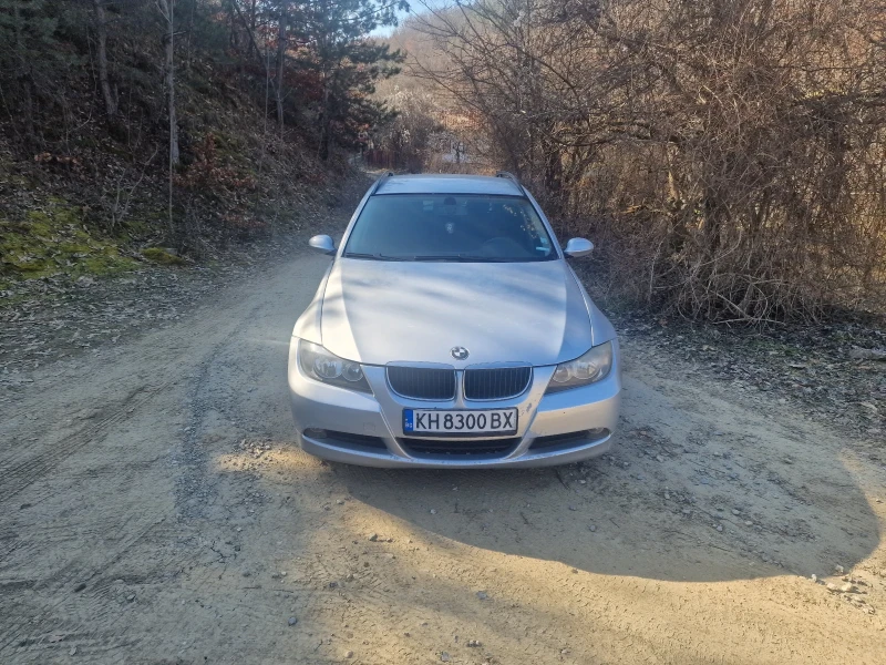 BMW 320 320D, снимка 1 - Автомобили и джипове - 49095977