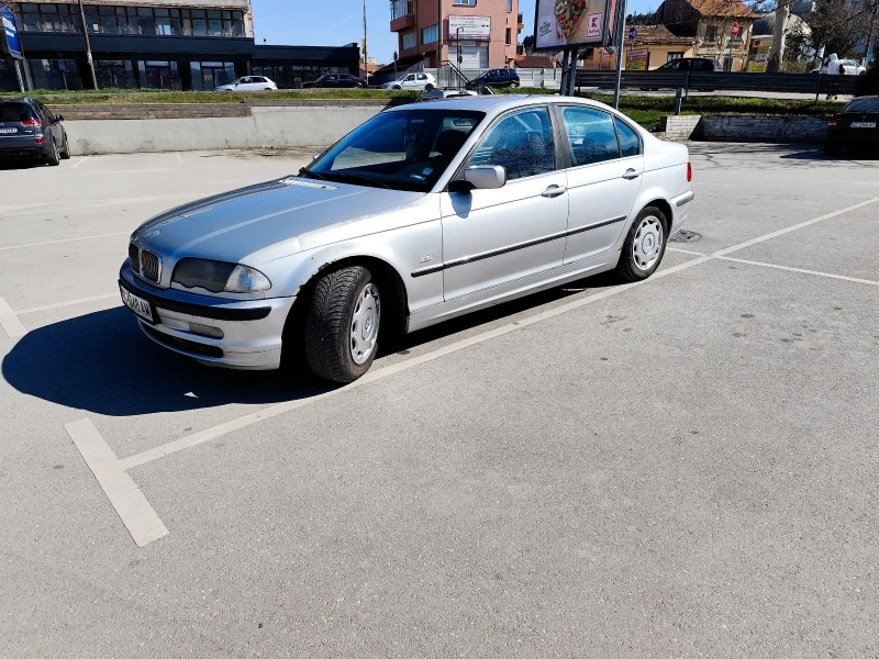 BMW 320, снимка 2 - Автомобили и джипове - 49607590