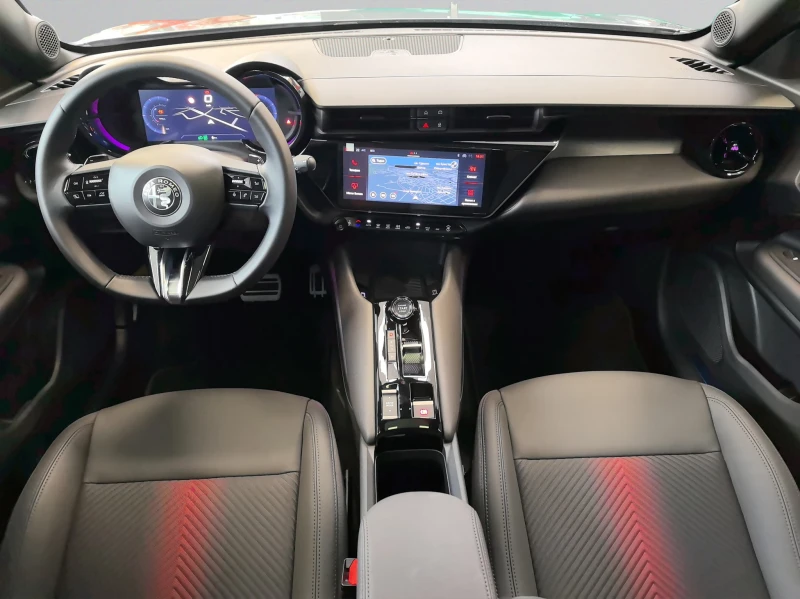 Alfa Romeo Junior SPECIALE IBRIDA 1.2 48V-Hybrid 6-DCT 145Hp, снимка 9 - Автомобили и джипове - 52413206