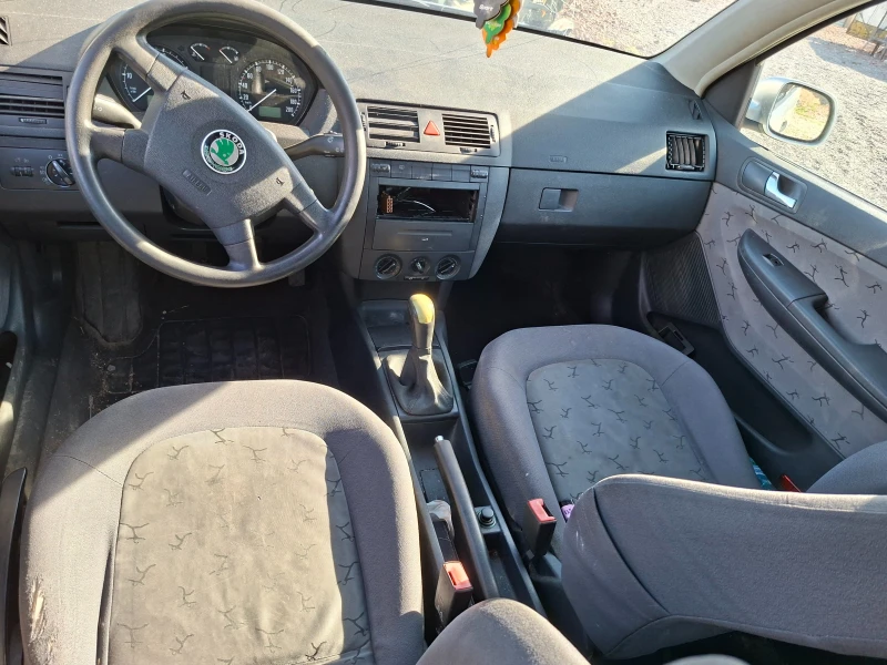 Skoda Fabia 1.9 diesel , снимка 4 - Автомобили и джипове - 51627513