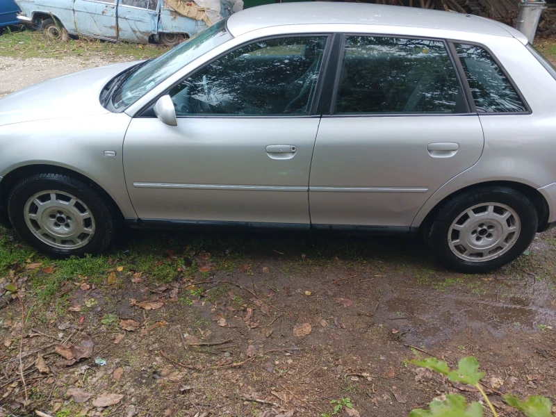 Audi A3 8l, снимка 2 - Автомобили и джипове - 52097408