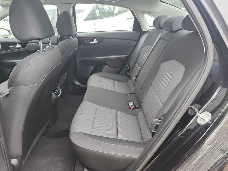 Kia Forte EX+ * * CARFAX * * АВТО КРЕДИТ * * , снимка 8 - Автомобили и джипове - 52418372