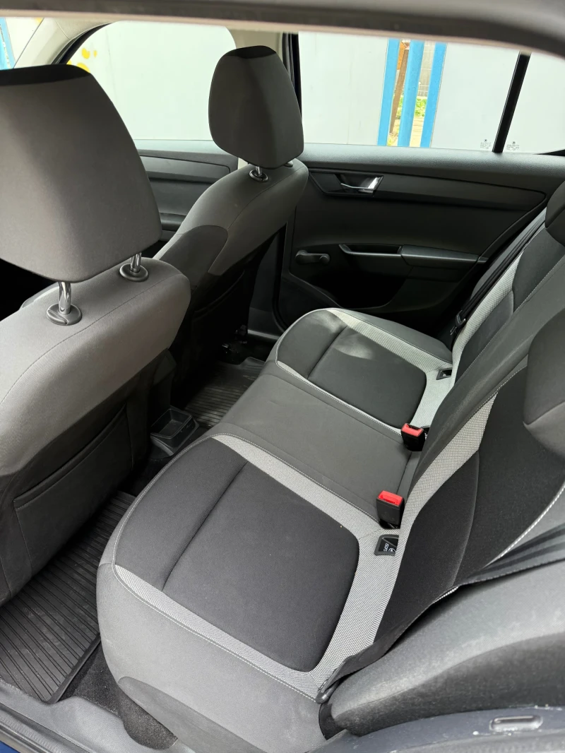 Skoda Fabia, снимка 7 - Автомобили и джипове - 52714175