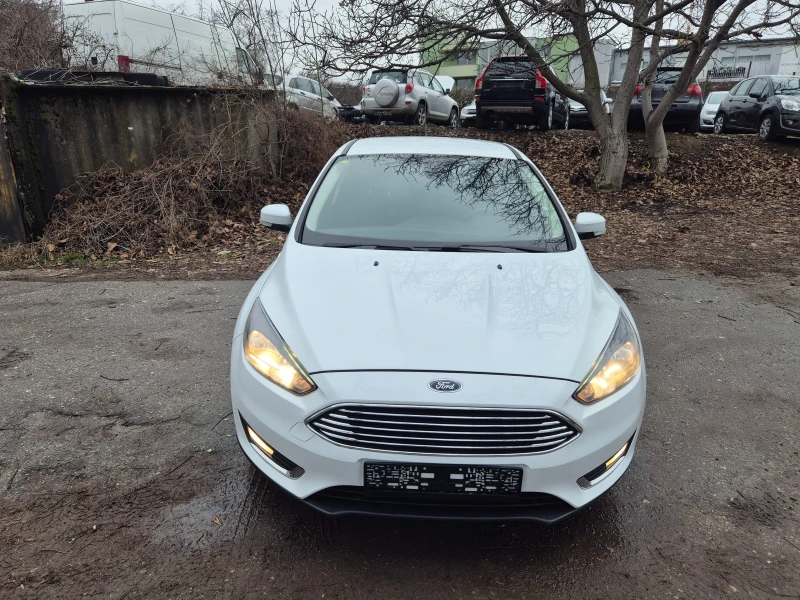 Ford Focus 1.5TDCI NAVI KEYLESS  ВНОС ИТАЛИЯ БЕЗ РЪЖДИ И ЗАБЕ, снимка 2 - Автомобили и джипове - 53272931