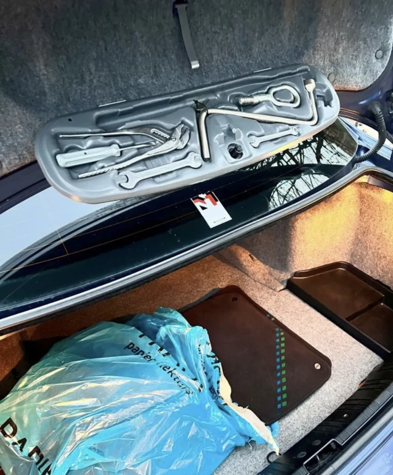 Alpina B3 3.3, снимка 10 - Автомобили и джипове - 53295063