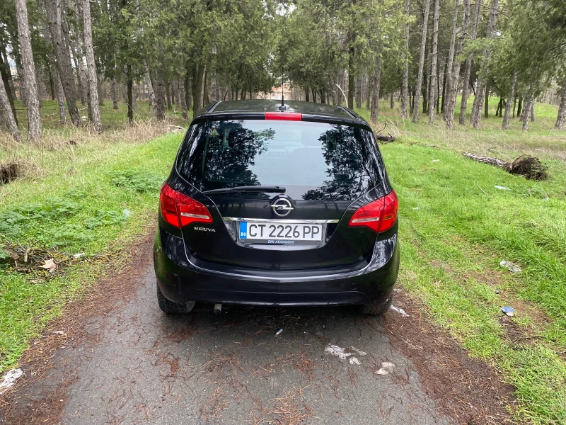 Opel Meriva 1.4i LPG, снимка 5 - Автомобили и джипове - 53295235