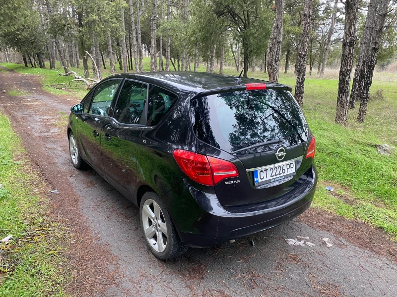 Opel Meriva 1.4i LPG, снимка 6 - Автомобили и джипове - 53295235