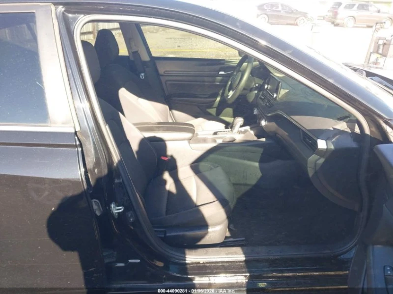 Nissan Altima 2.5l S Fwd, снимка 5 - Автомобили и джипове - 53573084